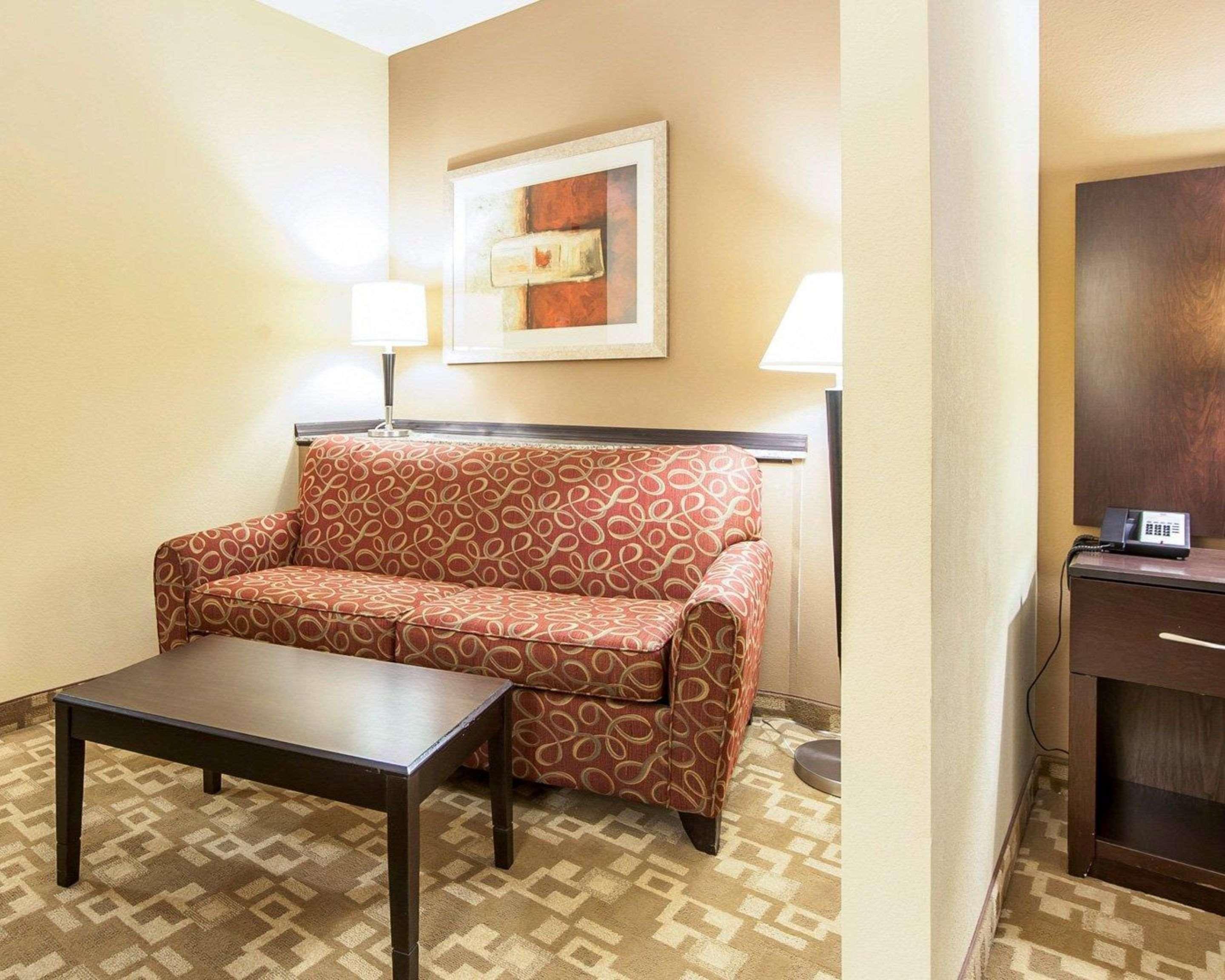 Comfort Suites Róma Kültér fotó