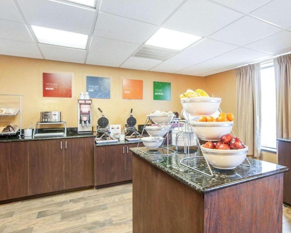 Comfort Suites Róma Kültér fotó